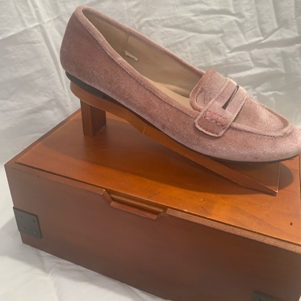 Pink velvet madden girl size 6 shoes